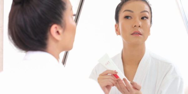 perbedaan moisturizer dan pelembab