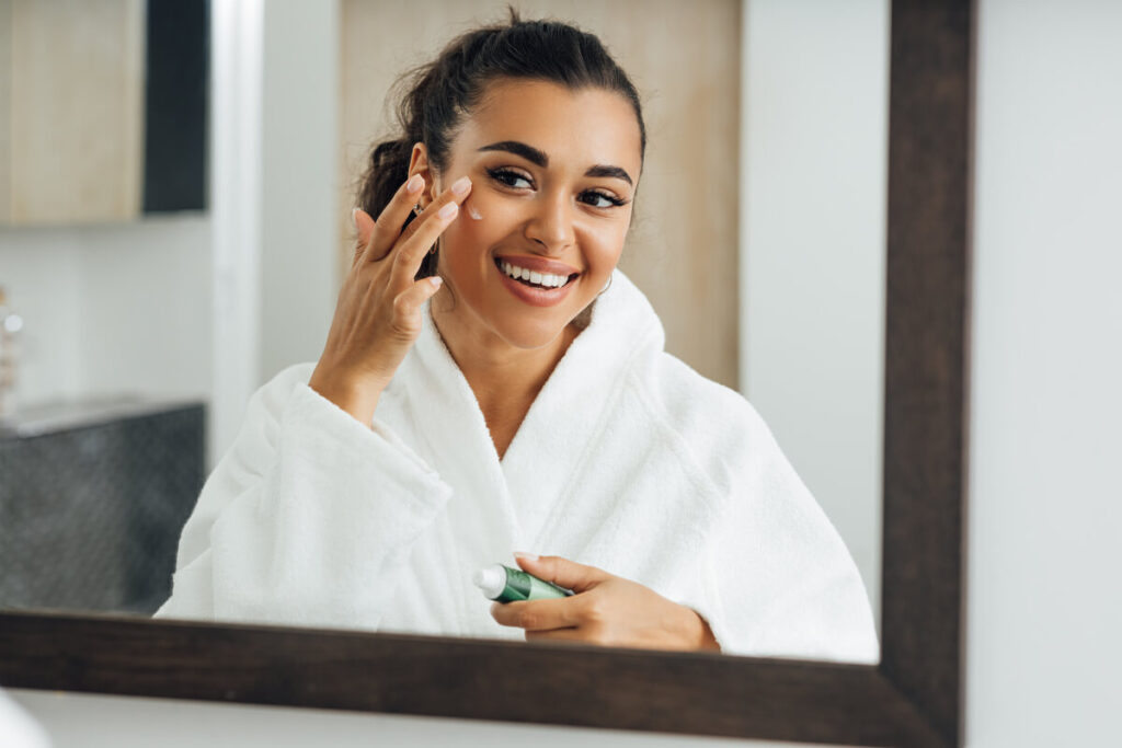 Manfaat Moisturizer untuk Kulit Kering & Berminyak